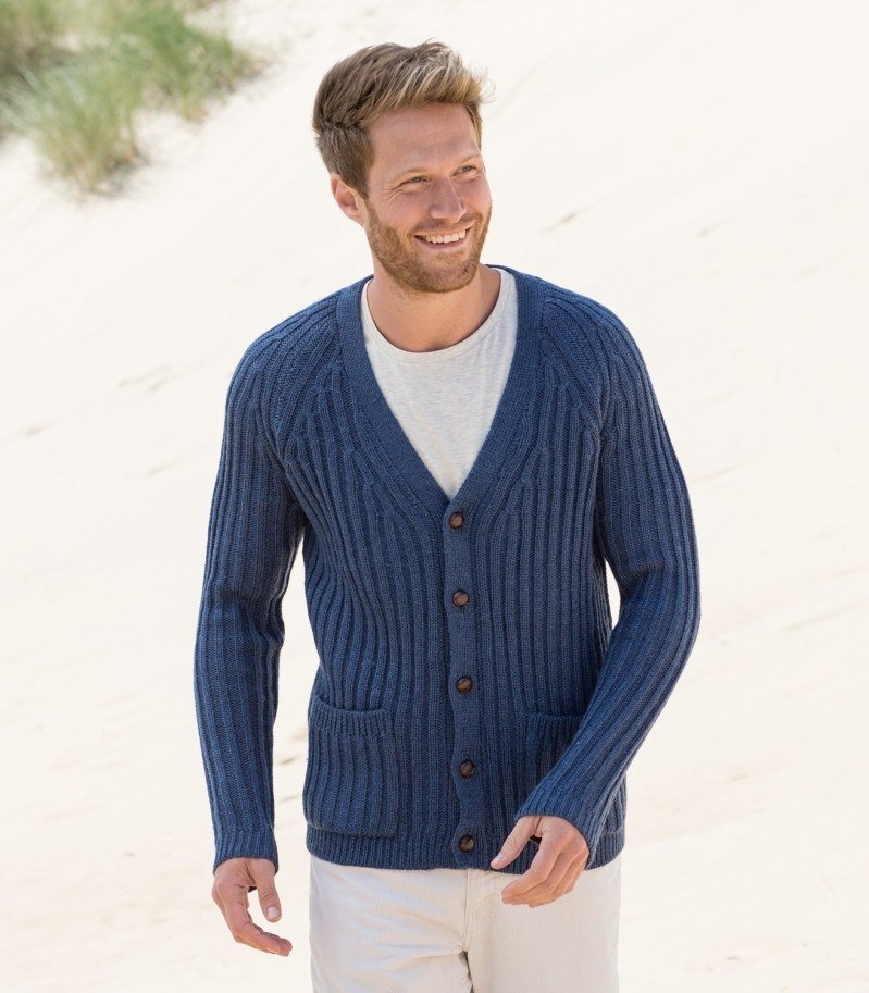 Модные свитера 2023: собрали аж 90 моделей самых комфортных и стильных вариантов