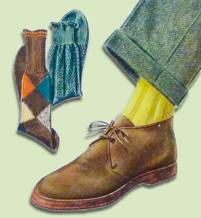 Желтые носки хорошо сочетаются с бежевой обувью и зелеными брюками