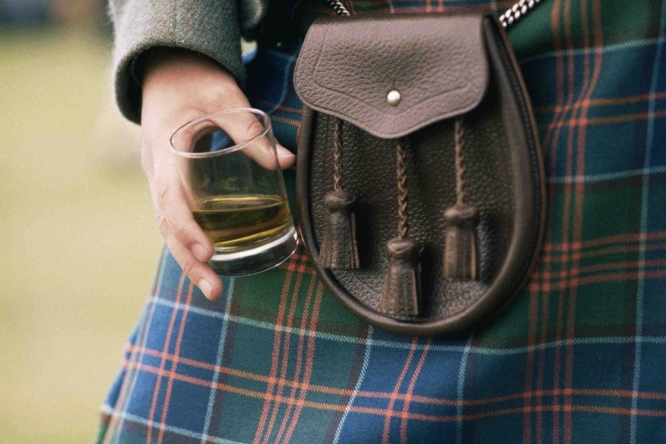 Для шотландцев виски - нечто большее чем просто часть истории